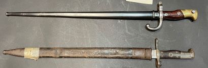 Set of 4 bayonets
63 and 66 cm