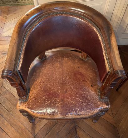 Office armchair with wrap-around back in...