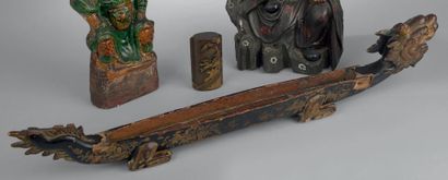 Porte baguette d'encens en forme de bateau-dragon...