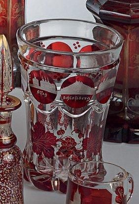 Gobelet en verre de Bohème avec frise de...