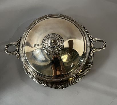 Covered vegetable dish and silver-plated...