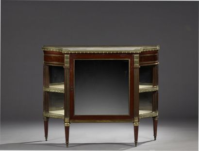 Curieuse console en acajou et placage d'acajou...