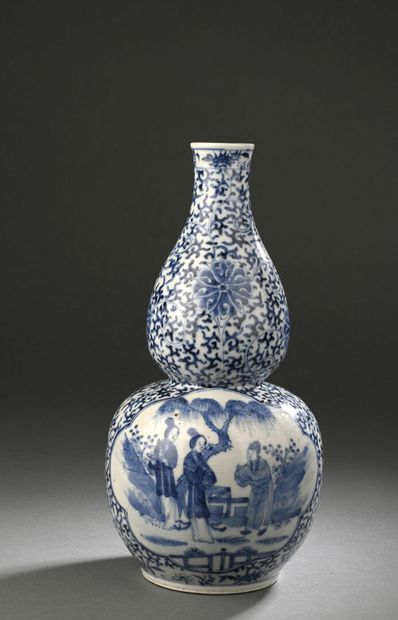 CHINE - Fin XIXe siècle
Vase de forme double...