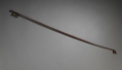 Archet de violon de l'école de ADAM fait...