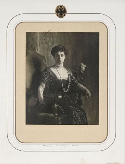 Photographie de la Grande-duchesse Xénia...
