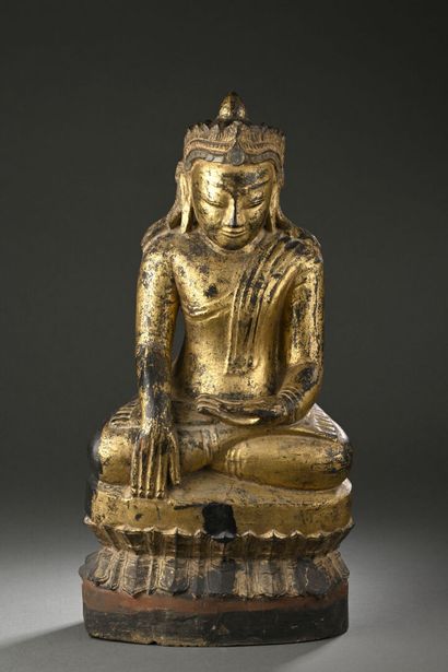 BIRMANIE - Vers 1900
Statuette de bouddha...