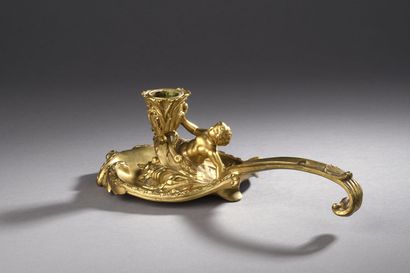 Henry DASSON (1825-1896) 
Bougeoir en bronze...