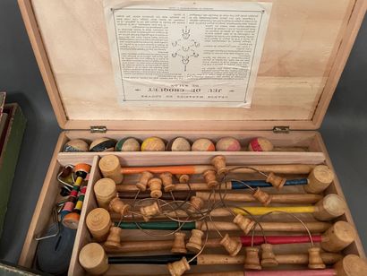 Lot de jeux anciens : croquet de salon, jeu...