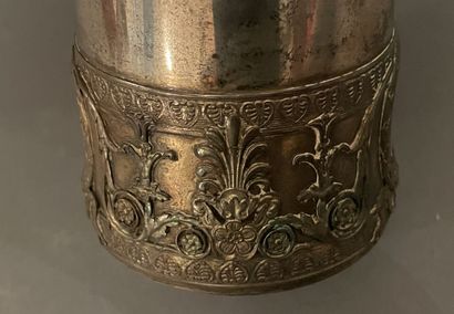 Chocolatière marabout en vermeil à riche...
