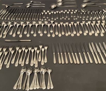 Maison CHRISTOFLE
Importante ménagère en...