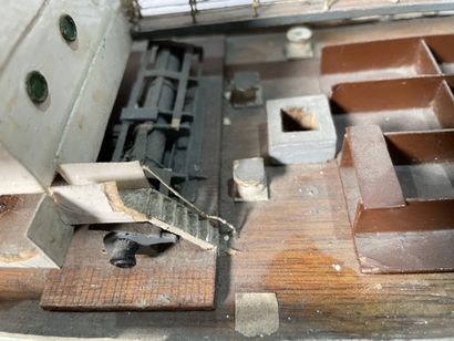Lot de deux maquettes de bateaux :

Maquette...