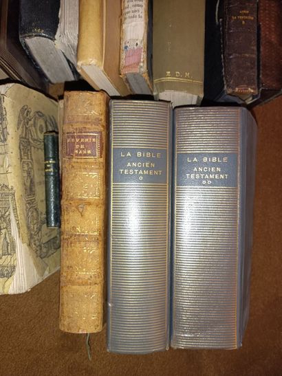 Strong lot of miscellaneous bound books including...