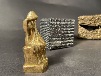 Max SAUZE (born 1933)
Two metal cubes.
H:...
