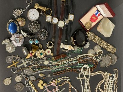 Large lot of costume jewelry including rings,...