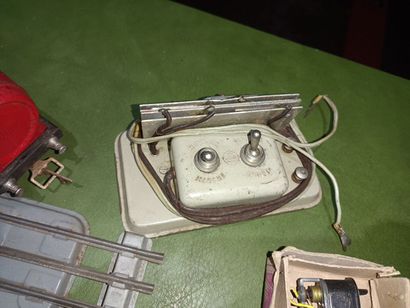 JEP electric train including level crossing,...