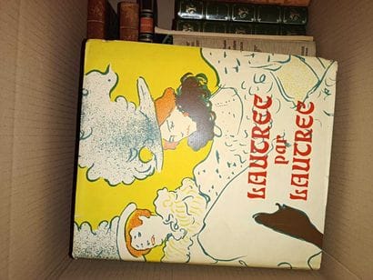 Lot of bound and paperback books, mainly...