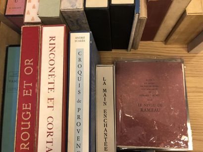 Large lot of miscellaneous books in slipcases,...