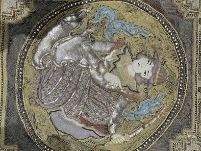Lot of fabrics embroidered with metallic...