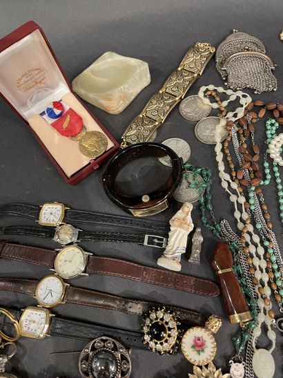 Large lot of costume jewelry including rings,...
