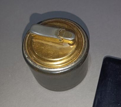 Set of three lighters, one of which is DUPONT,...