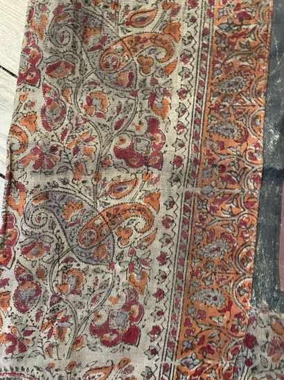 TIBET - XIXTH CENTURY
Tangka, distemper on...