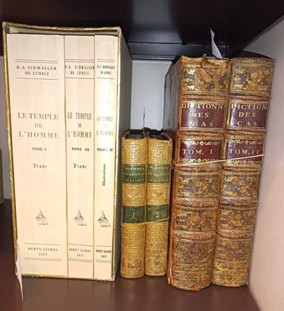 Lot of miscellaneous books in slipcases including...