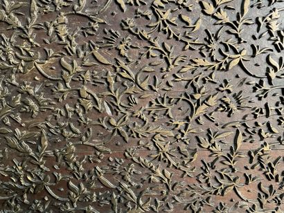 Wooden fabric printing plate carved with...