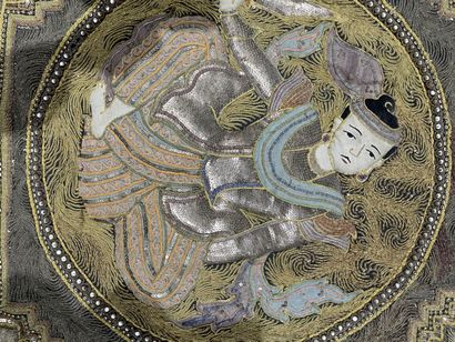 Lot of fabrics embroidered with metallic...