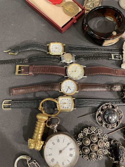 Large lot of costume jewelry including rings,...