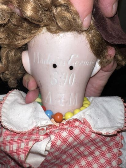 Poupée François Gaultier la tête en porcelaine...
