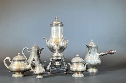 Partie de service à thé en argent de forme...