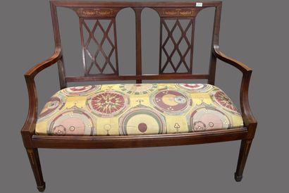 Mobilier de salon en acajou et filets de...