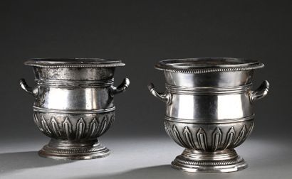 Paire de seaux à rafraîchir sur piédouche...