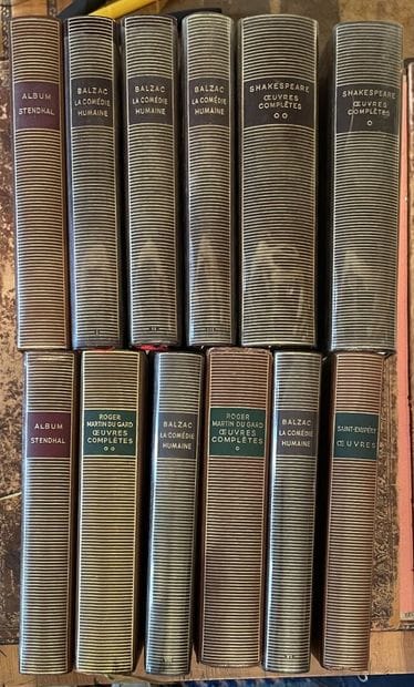 Lot of various bound books. including twelve...