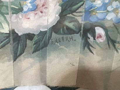 Eventail à 16 brins d'os, la feuille en papier...
