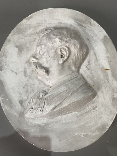 Justin LEQUIEN (1796-1881)
Profil de Pierre-Philibert...