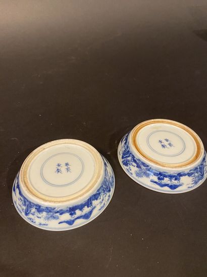 CHINE - Fin XIXème siècle
Deux soucoupes...