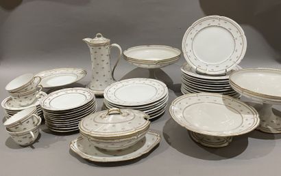 Partie de service de table en porcelaine...