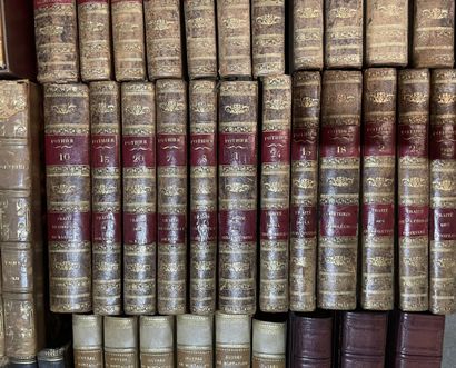 Lot of bound and paperback books,
mainly...