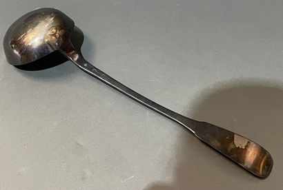 Louche en argent modèle uniplat
Poinçon Vieillard...