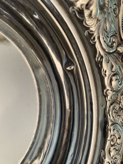 Brule parfum en argent anglais à décor de...