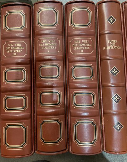 Lot of bound and paperback books,
mainly...