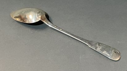 Cuillère à ragout en argent modèle uniplat....