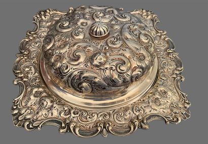 Brule parfum en argent anglais à décor de...