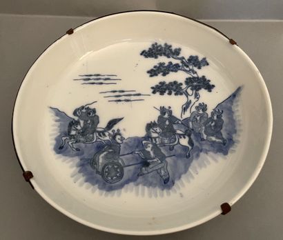 CHINE - XIXème siècle
Coupe en porcelaine...