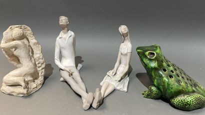 Lot de bibelots
-LLADRO, Espagne
Couple en...