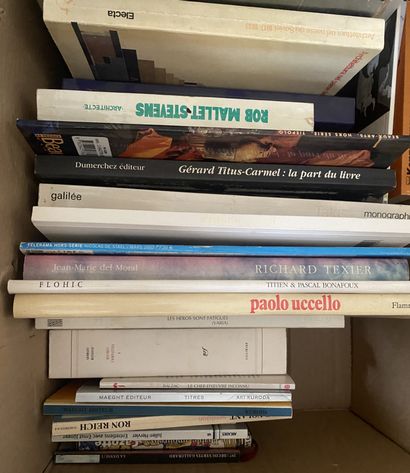 Lot of mainly art books and six books from...