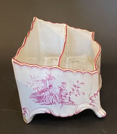 Classeur à courrier en faïence émaillé en...