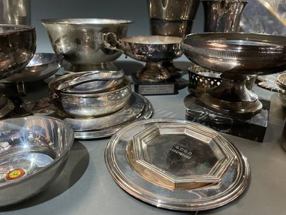 Fort lot de coupes et trophés de golf en...