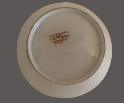 Service tête à tête en porcelaine à décor...